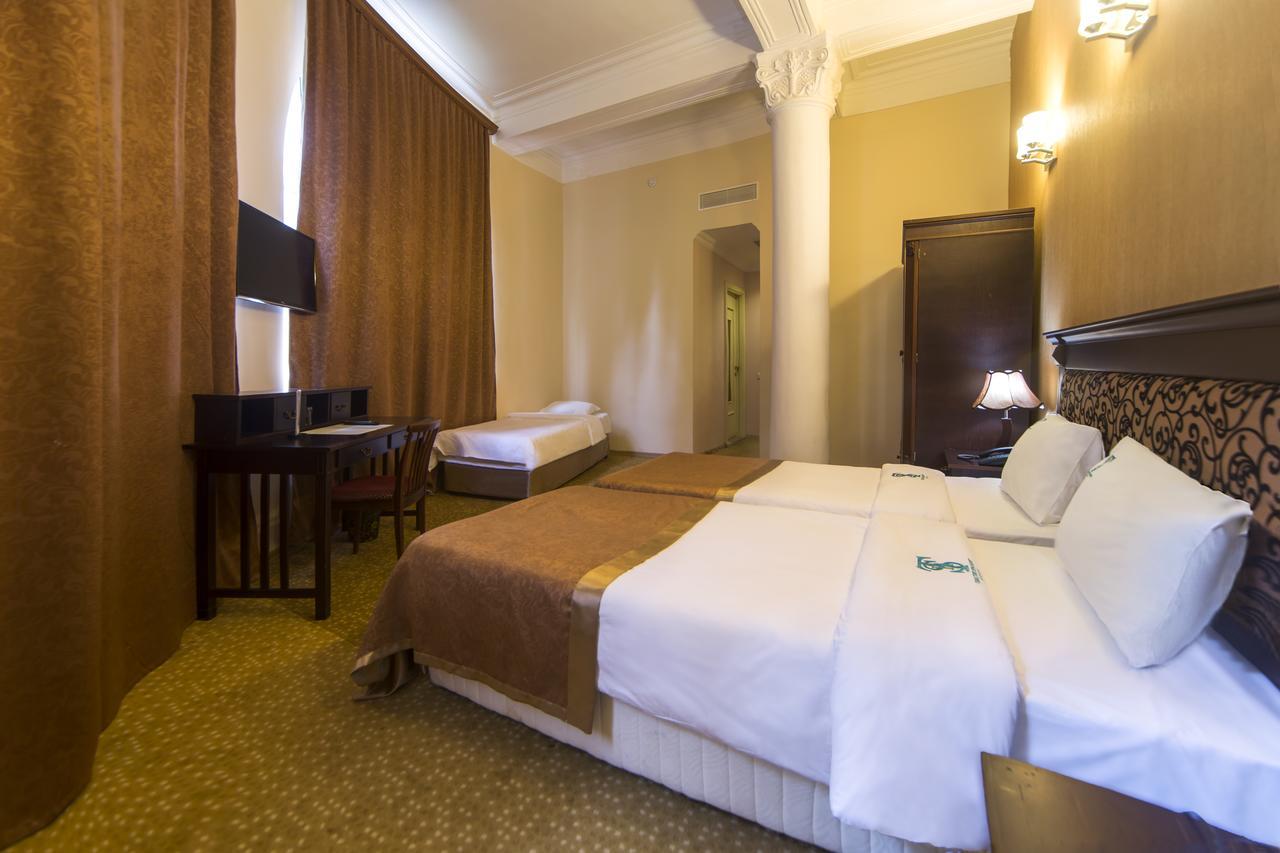 Legends Tskaltubo Spa Resort Luaran gambar